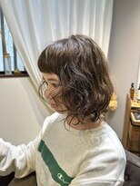 ワ ヘアー(wa-hair)&nbsp;ぱっつん前髪パーマ大人可愛いマッシュパーマ　アッシュオリーブ