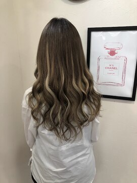 ニーナ ヴィジョン(NINA visioN) カット＋カラー＋プルエクステ