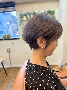 エルムトウキョウ(ELM Tokyo) 【白髪ぼかしハイライト ショートボブ】