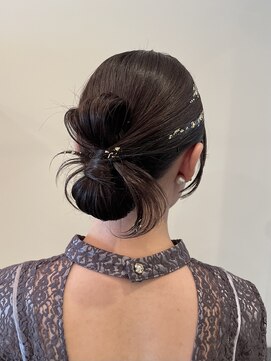 リラ(LILAC) カチモリヘア