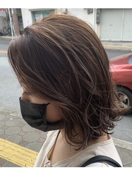 ロイ 梅田(Roy) 長めボブ/パーマボブ/ゆるめパーマ/毛先パーマ