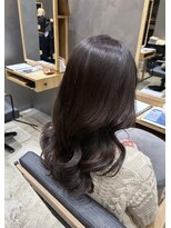 アイニティ(Inity) 透明感溢れるグレージュカラー