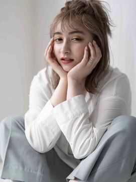 黒髪/クラゲヘアー/オリーブグレー/小顔/ココアベージュ/茨木 