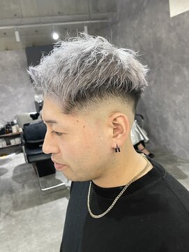 MEN’S HAIR/サーフカール/刈り上げセンターパート/千葉駅