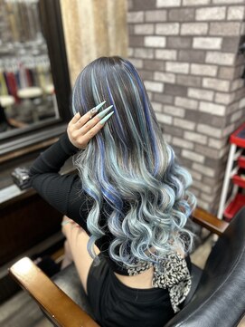ガナンシア 横浜本店(ganancia) ブルーグラデーション