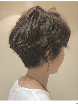 テラス アヴェダ 大丸心斎橋店(Terrace AVEDA) ショートボブ