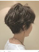 ショートボブ