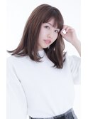 切りっぱなしミディアムヘア