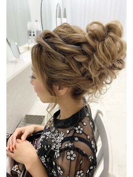 ヘアーセットサロン ピンキー(Hairset Salon Pinky) Pinky..ふわふわアップ アレンジ