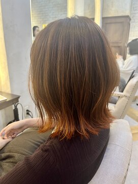 カリーナ(Carina) 〈キシタクヘアー〉サマーカラー