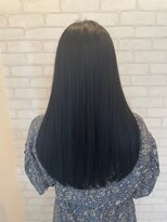 ピエールヘアーマーケット(Pierre Hair Market) ネイビー×美髪ロング