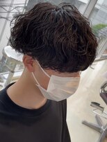 フィフス 栄(fifth)&nbsp;波巻きスパイラルパーマメンズマッシュツーブロックメンズパーマ