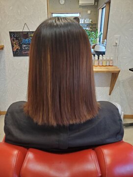 バルビエーレ アーディ(Barbier Adi) ブリーチ毛縮毛矯正