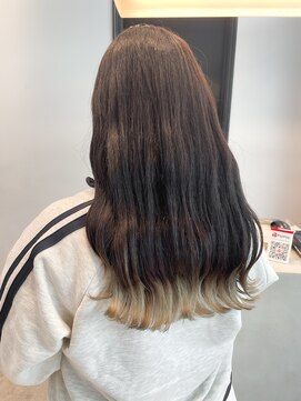 ジュリエッタ(giulietta) 裾カラー ベージュカラー