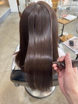 ココカラヘア 星ヶ丘店(KOKOKARA HAIR)の写真/【星ヶ丘3番出口すぐ】ダメージを補修しながら未来の髪を守ってくれる≪Aujua≫美しい髪や地肌を作ります◎