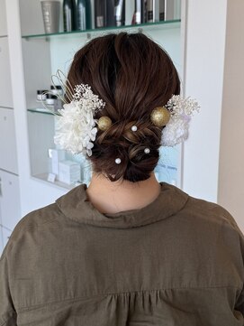 ルシードスタイル　ムースユイット(LUCIDO STYLE mousse8) 【お呼ばれヘア】アップスタイルのシニヨン