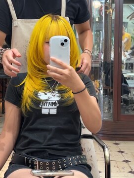 スリー(three) レイヤーカット