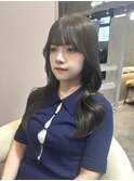 韓国　レイヤーカット　顔まわりカット　オリーブベージュ　