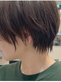ショートボブ