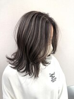 リュストル 町田(LUSTRE) 細めハイライト