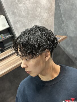 スウェルホワイト(SWELL WHITE) 波巻きパーマ