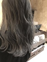 ユニーク(UniQ)&nbsp;【UniQ・小笹】３回ブリーチ+ホワイトグレージュ