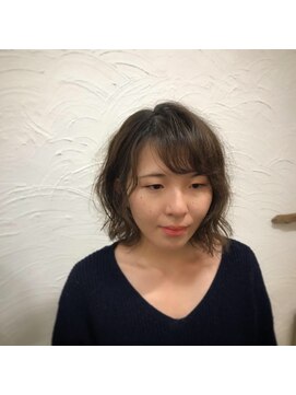 ヘアーチェリーコーク ランプ(HAIR CHERRY COKE Lamp) 【新開】斜めバング♪くせ毛風ガーリーボブ