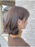 柔らかグレージュ