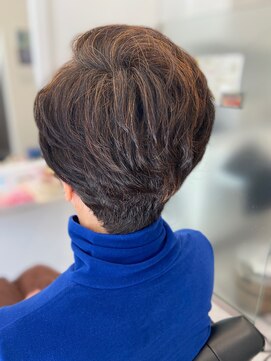 ナナ(7nana) イエロー＆オレンジのヘアマニキュアカラー