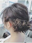 小さいお花がポイントのヘアセット