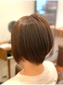 〈Meret〉レザーカット　小顔丸みショート