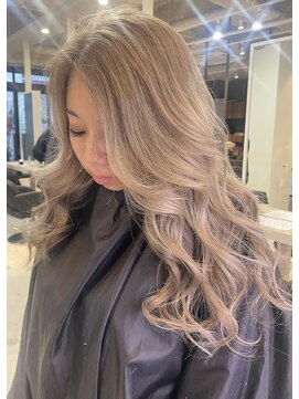 リア 近鉄八尾店(Lia) ミルクティーベージュ