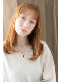 ぱっつん前髪金髪カーキベージュワンカールエアストレートX大宮