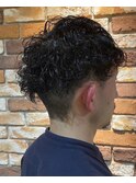 スパイラルパーマ×刈り上げ