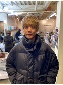 メンズ大人マッシュショートとミルクティーベージュカラー