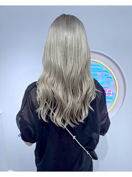 ザイン(Sein) ブロンドカラー