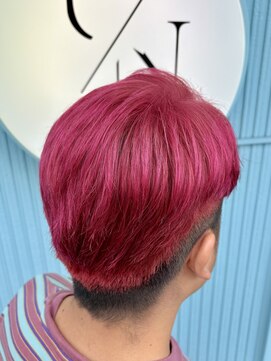 アン ブリーチ(UN BLEACH) ブリーチカラー×ビビットピンク髪質改善Tr【高木】