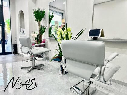 ニア(NiA)の写真