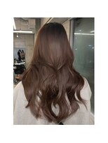 シェノン 近鉄奈良店(CHAINON)&nbsp;ワンホンレイヤー/ミルクティーブロンド/ダークブルー/近鉄奈良
