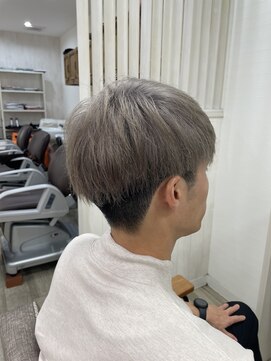エルゴ 川崎西口(ergo) ホワイトカラー