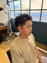 クク(coucou)&nbsp;オンオフどちらでもいける！ビジネスでも馴染むソフトツイスト