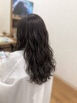 トゥエンティ(twenty)&nbsp;多毛さんでも重く見えないパーマ