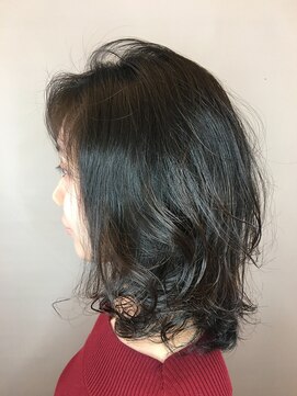 シンカ 六本木(SHINKA) ミディアムローレイヤー