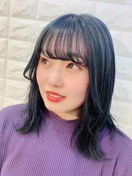 ゼルアヴェダ イオンモール与野(ZELE AVEDA) ツヤ感ダークブルー