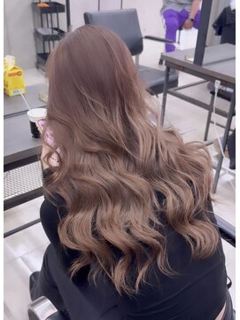 クヴェルアンドコー(Kvell&Co.) 初カラーにおすすめ!ミルクティーベージュ 心斎橋