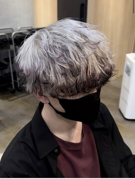 メンズサロン ガウディ 梅田茶屋町店(men's salon Gaudi) フォックスカラー×メンズマッシュ×スパイラルパーマ仕上げ