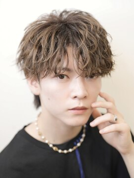プルーブトウキョウ 渋谷(PROVE TOKYO) ラウンドマッシュツイストスパイラルパーマコンマバング