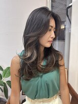 マセナ(Masena)&nbsp;ローライトミックス×海外風レイヤーカット