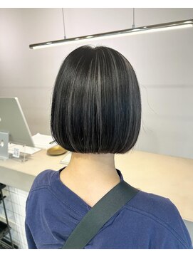 ハルキ(haruki) bob × design  color