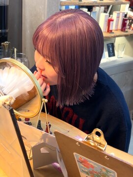 ロンド 表参道店(Lond) ボブ 切りっぱなしボブ ブリーチ ダブルカラー ケアブリーチ